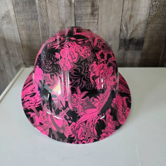 Custom Hydro Dipped Pink and Black Naughty Girl Hard Hat - Picture 1 of 5